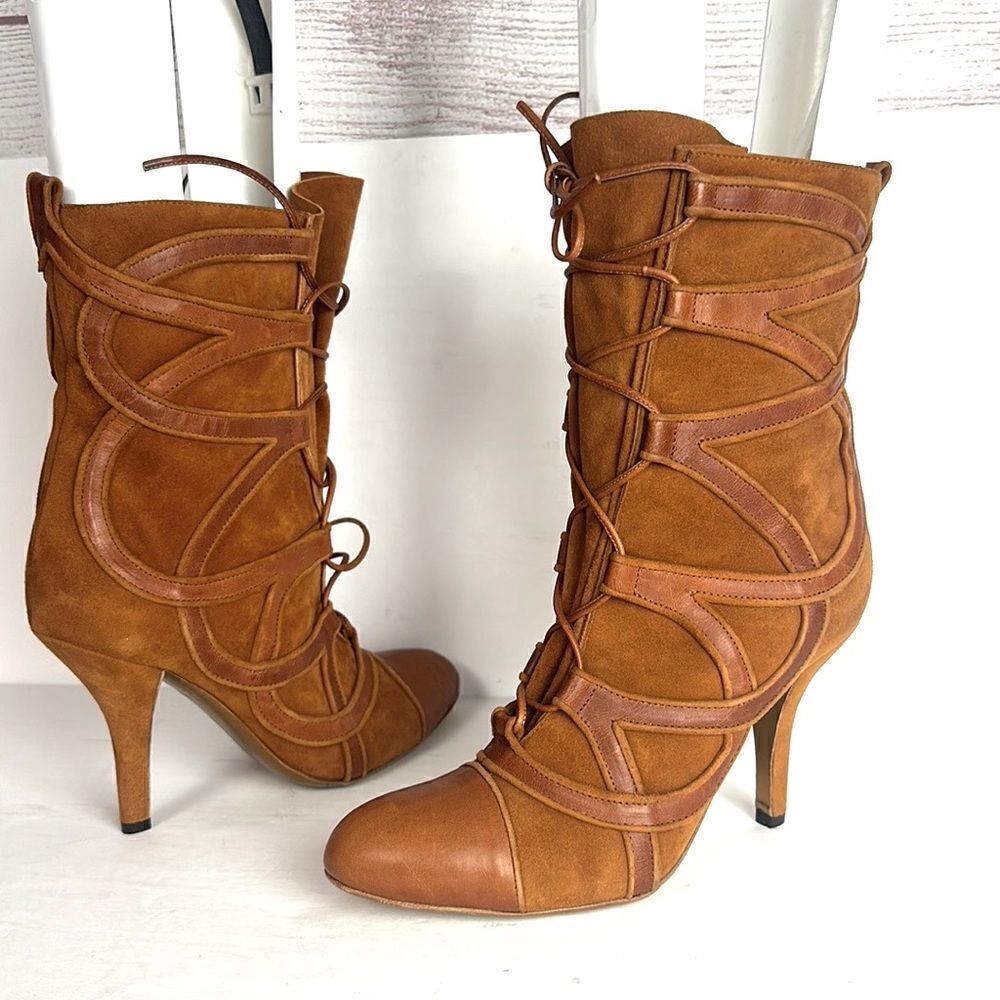 Emanuel Ungaro Paris Cognac Suede & Leather Heeled Lace Up Boots EUR 38 US 7,5-8